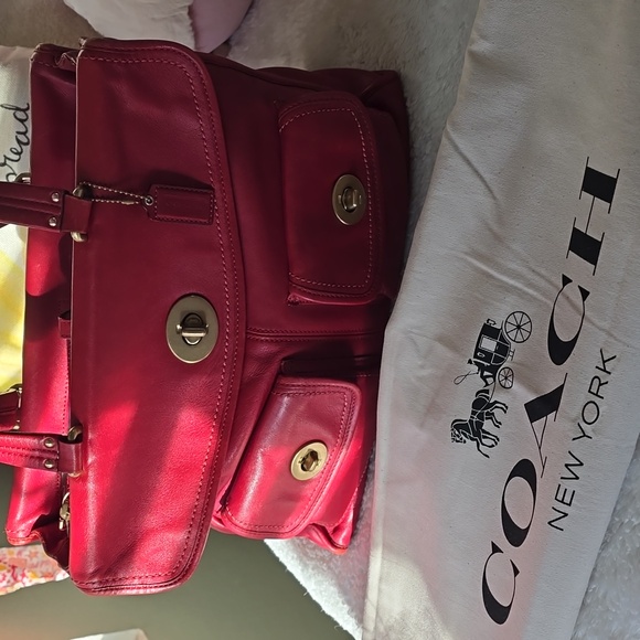 Coach VINTAGE HTF  Red Leather  Ex Lrg Bag with Anniversary Lining Creed 12980 - Picture 15 of 17